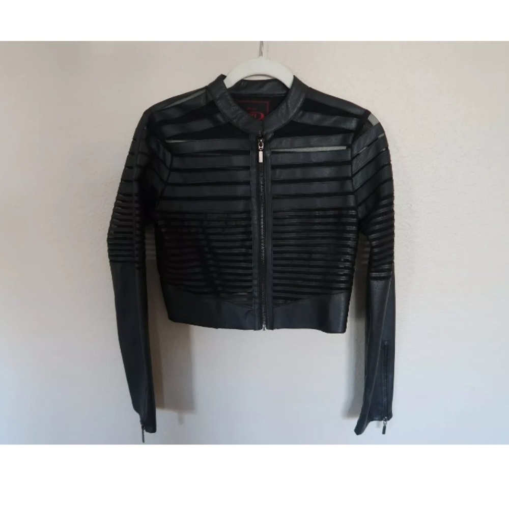 NWOT Cropped Black Mesh Jacket Size Small